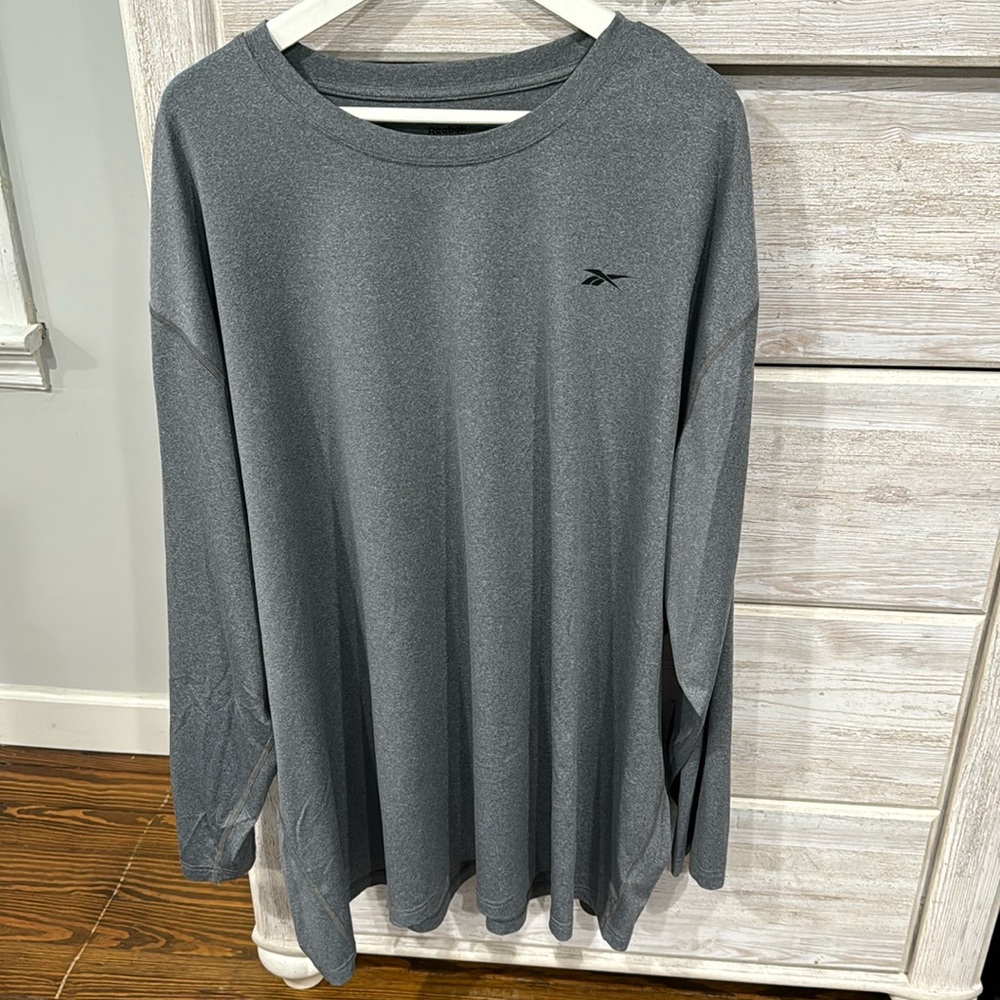 Reebok sweedwick top